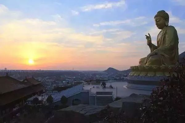 ��������Ϊ�λ�����ǧ����ϯ